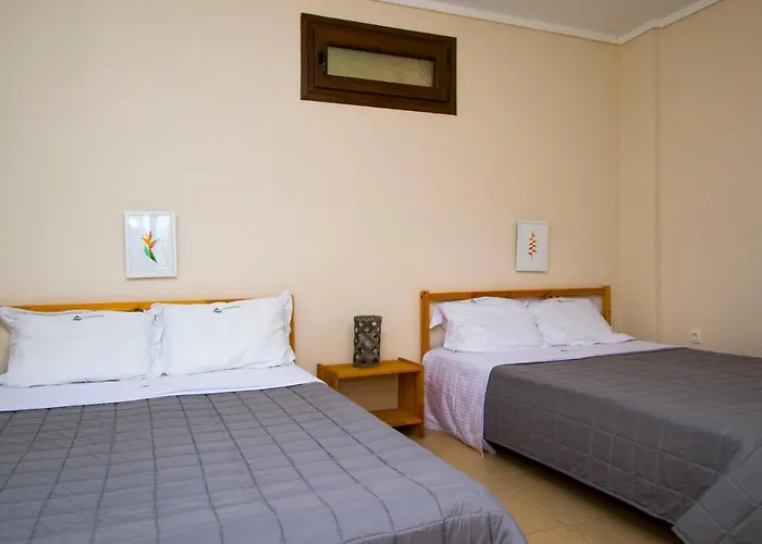 Beachfront By Halkidiki 度假居