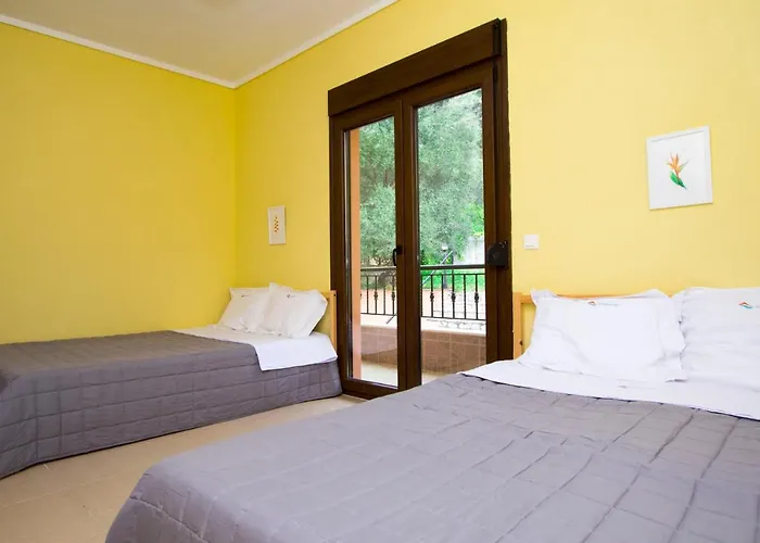 Beachfront By Halkidiki 度假居