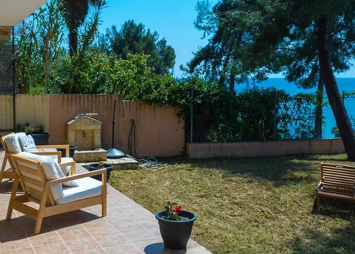 Beachfront By Halkidiki Feriehus